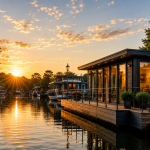 Read more about the article The Complete Guide to Buying a Houseboat